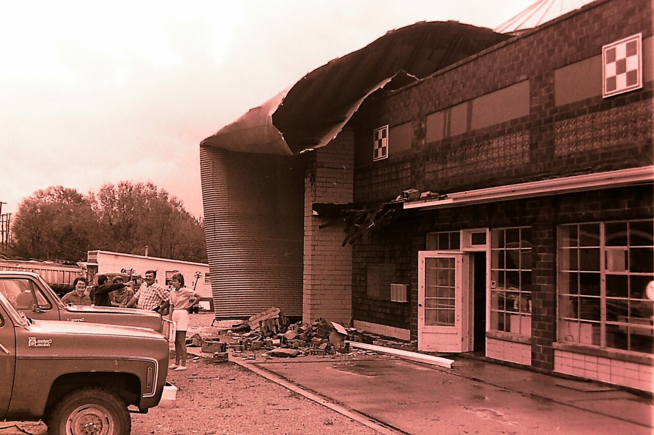 Grain Bin on Home.jpg
