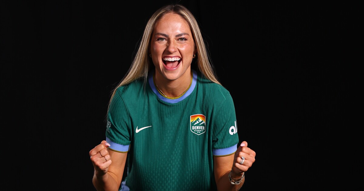 'Love letter to Colorado': Denver Summit FC unveils team's inaugural Evergreen kit at Union Station