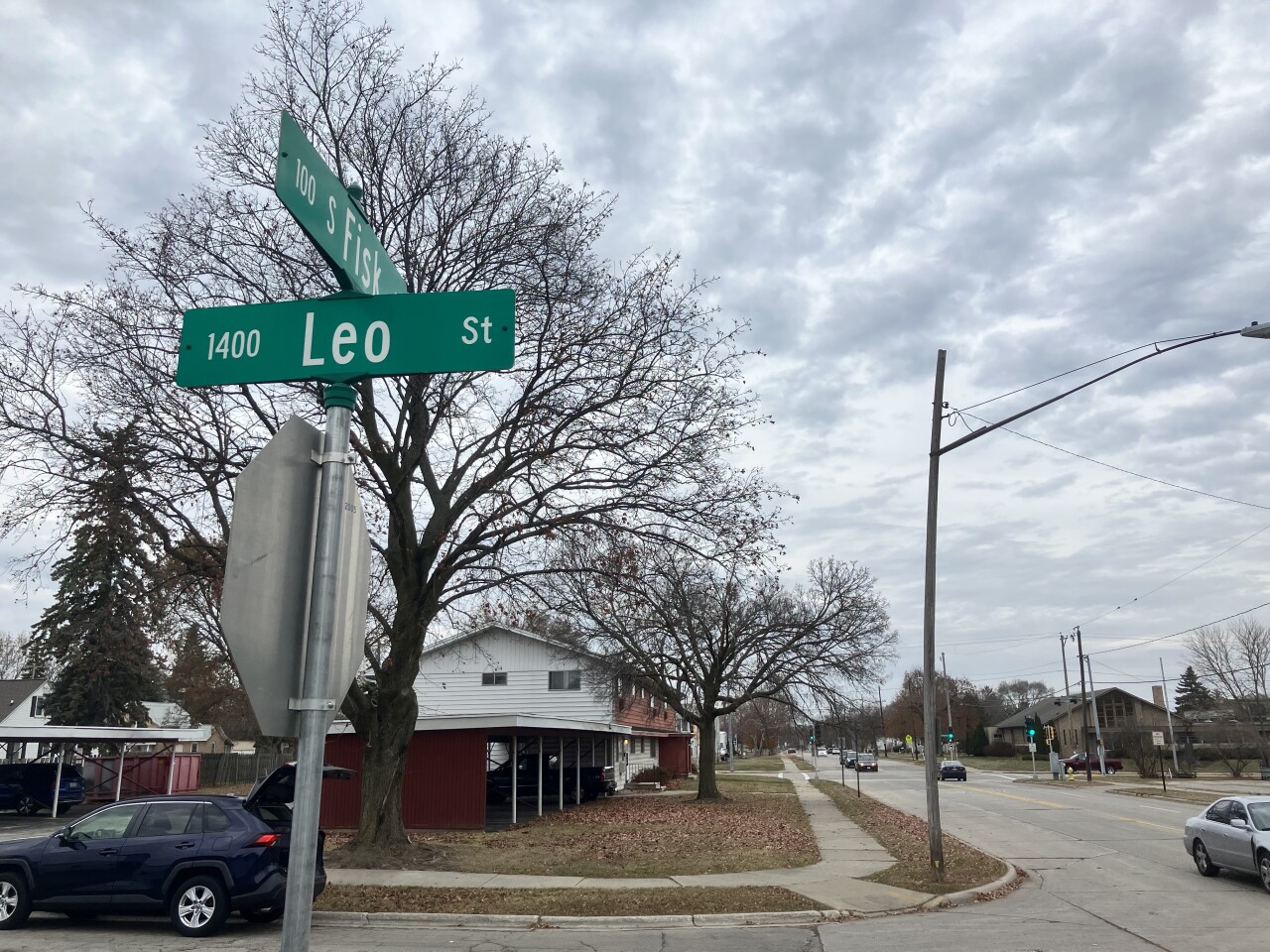 Chaotic scene in Green Bay leaves one man injured and another in custody