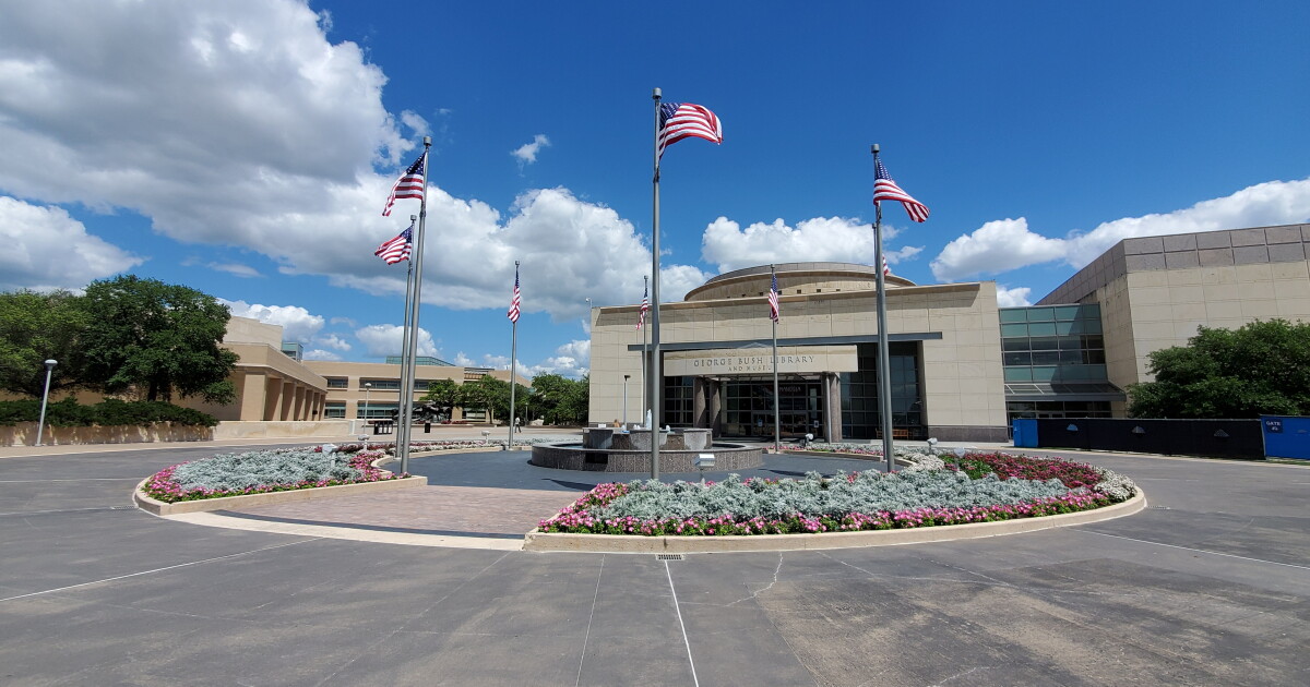 George Bush Presidential Library & Museum employees receive prestigious award - Vimarsana News