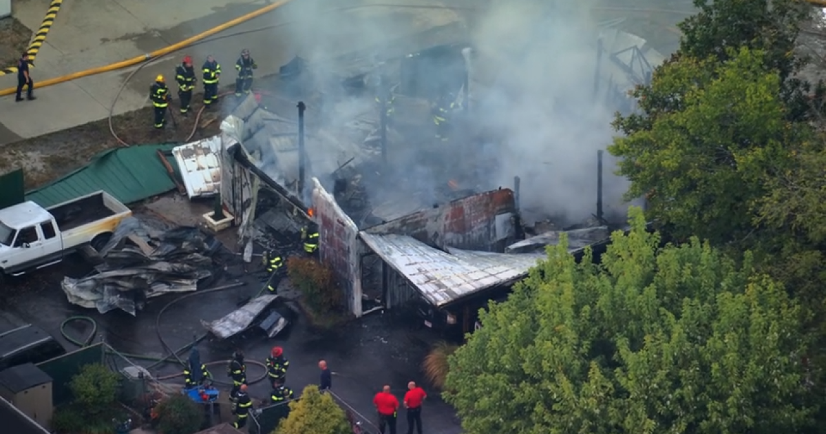 Gallatin garage fire near animal shelter