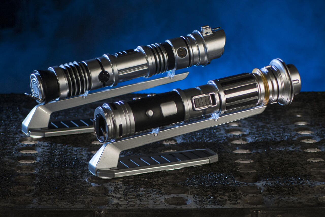 Star Wars: Galaxy’s Edge Merchandise – Custom Lightsabers