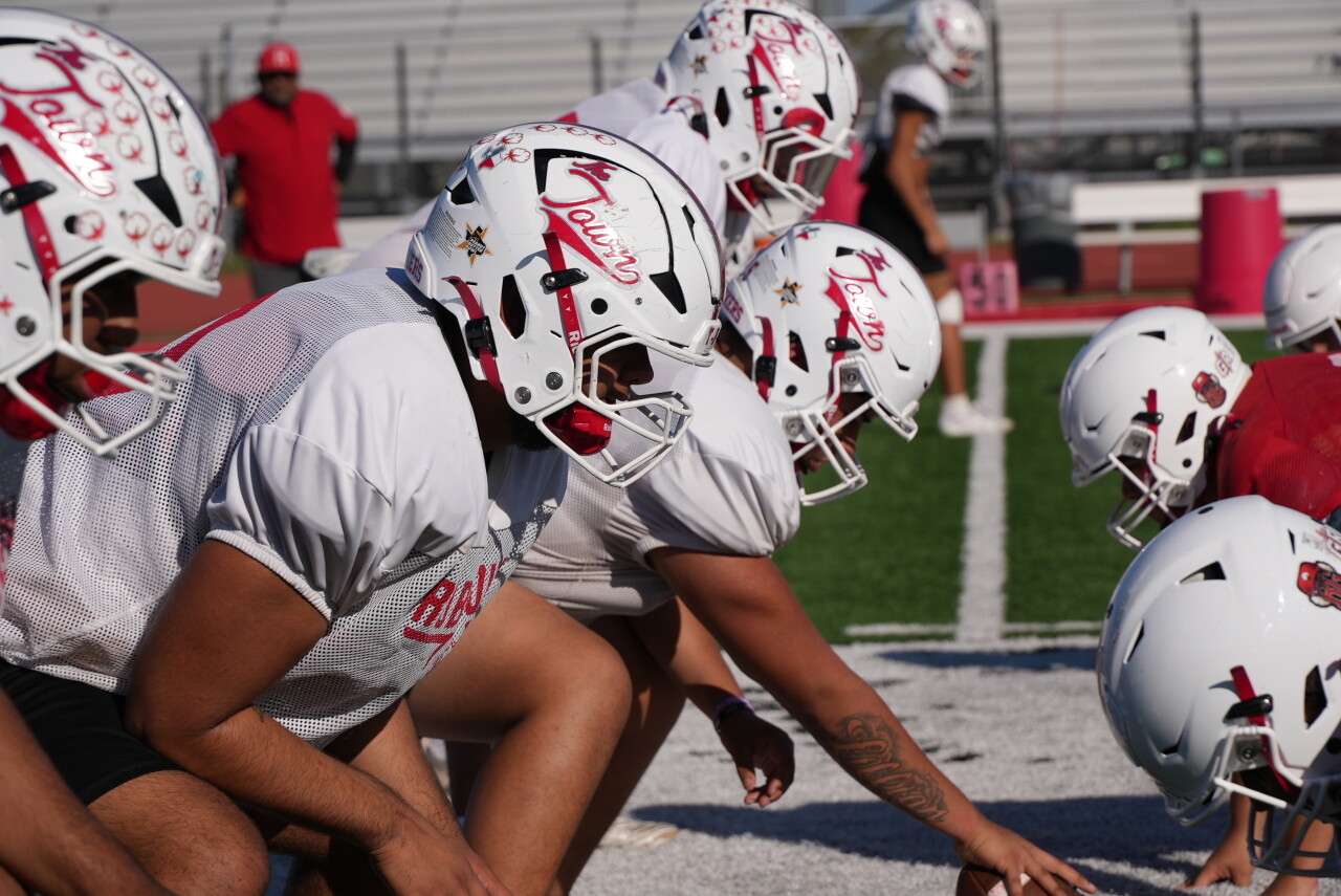 Robstown offensive line 2026