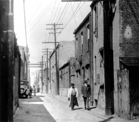 Denver_Chinatown_Hop_Alley_Market_and_Blake_sic_East_of_20th_St (1).jpg