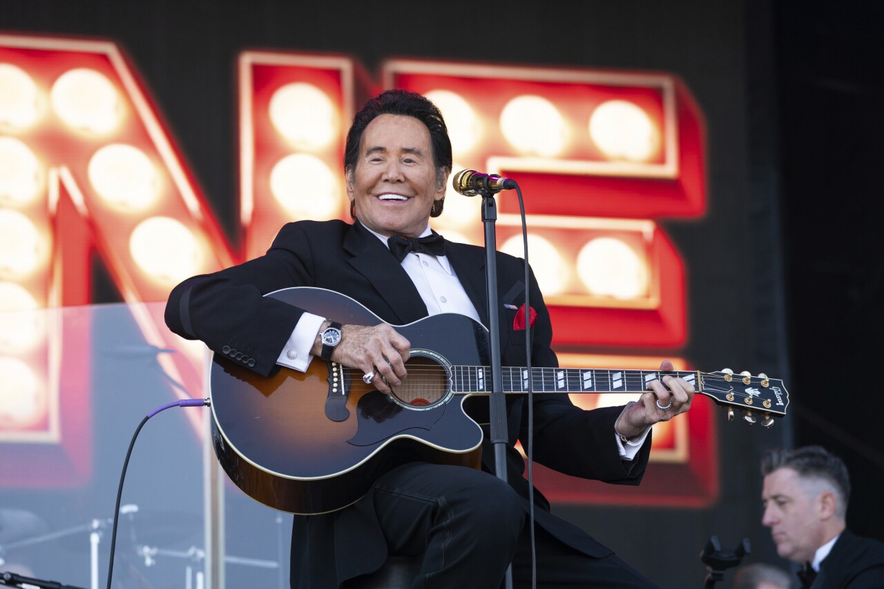Wayne Newton