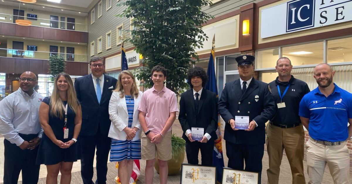 Two Williamsville South students honored by state leaders for helping save student's life