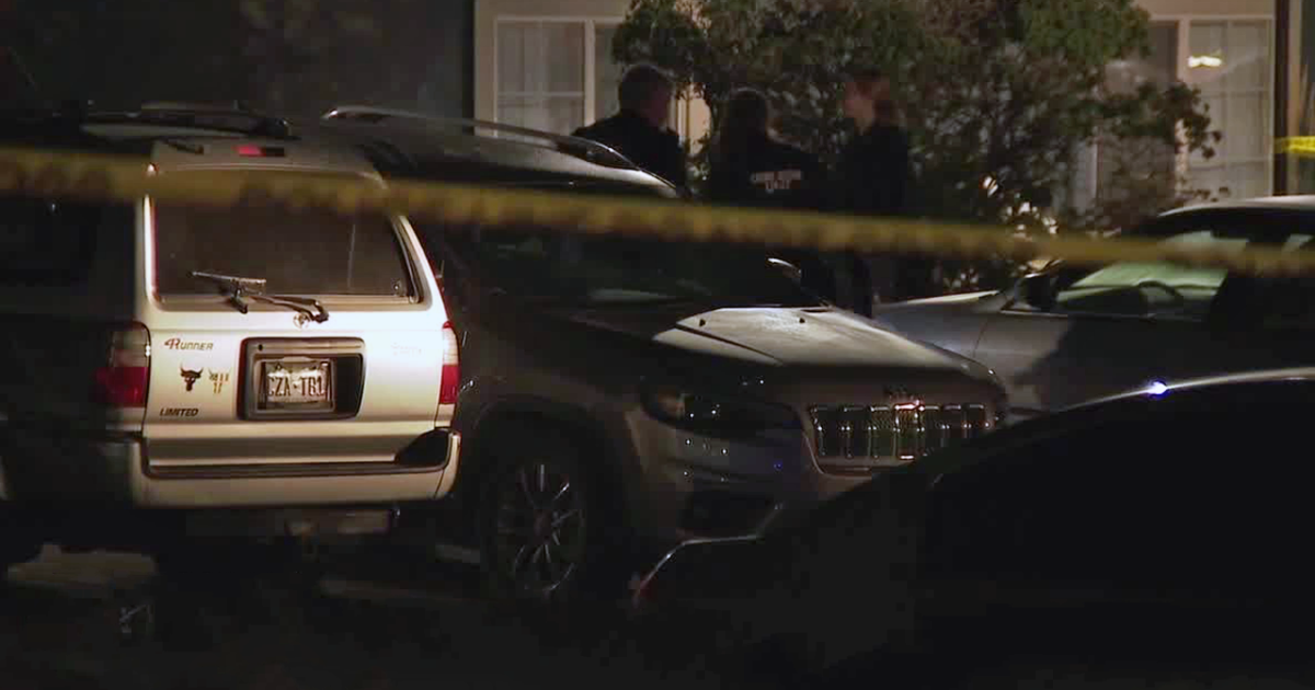 Aurora PD: Police shoot, kill 18-year-old man who shot at officers amid ...