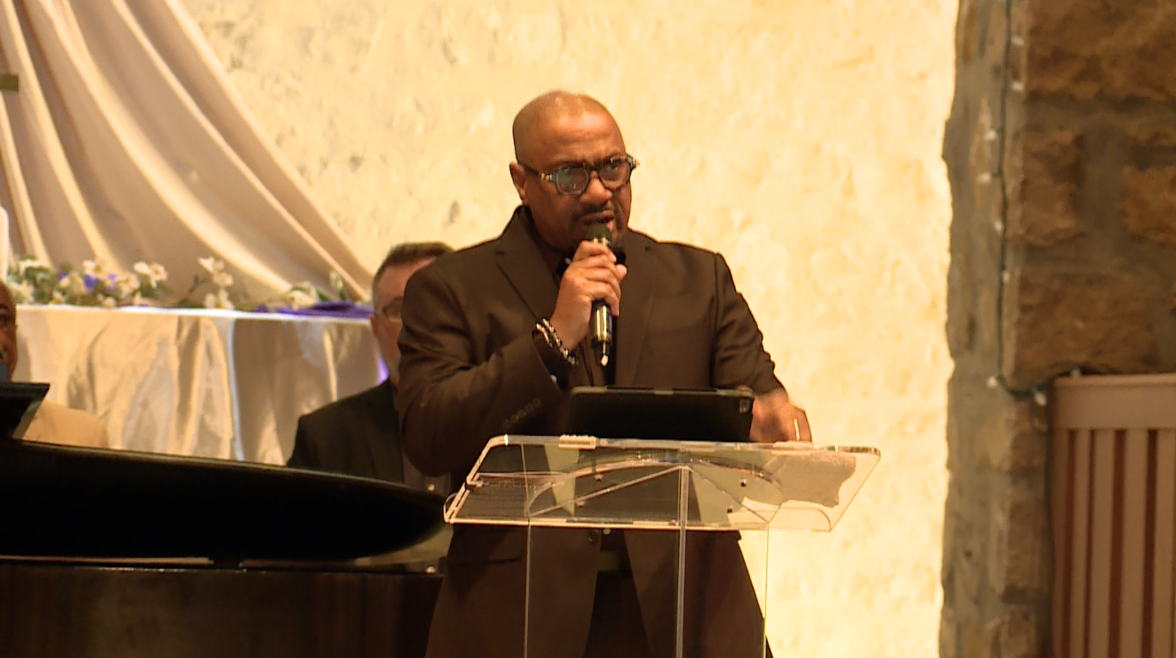 Pastor Ron Kelly