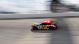 nascar_race_ap.png