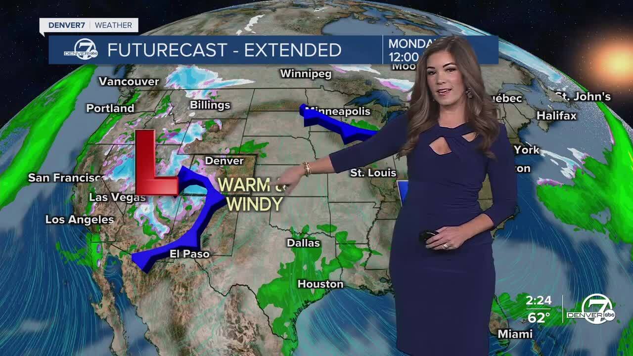 Powerful Storm Moves into Colorado Monday