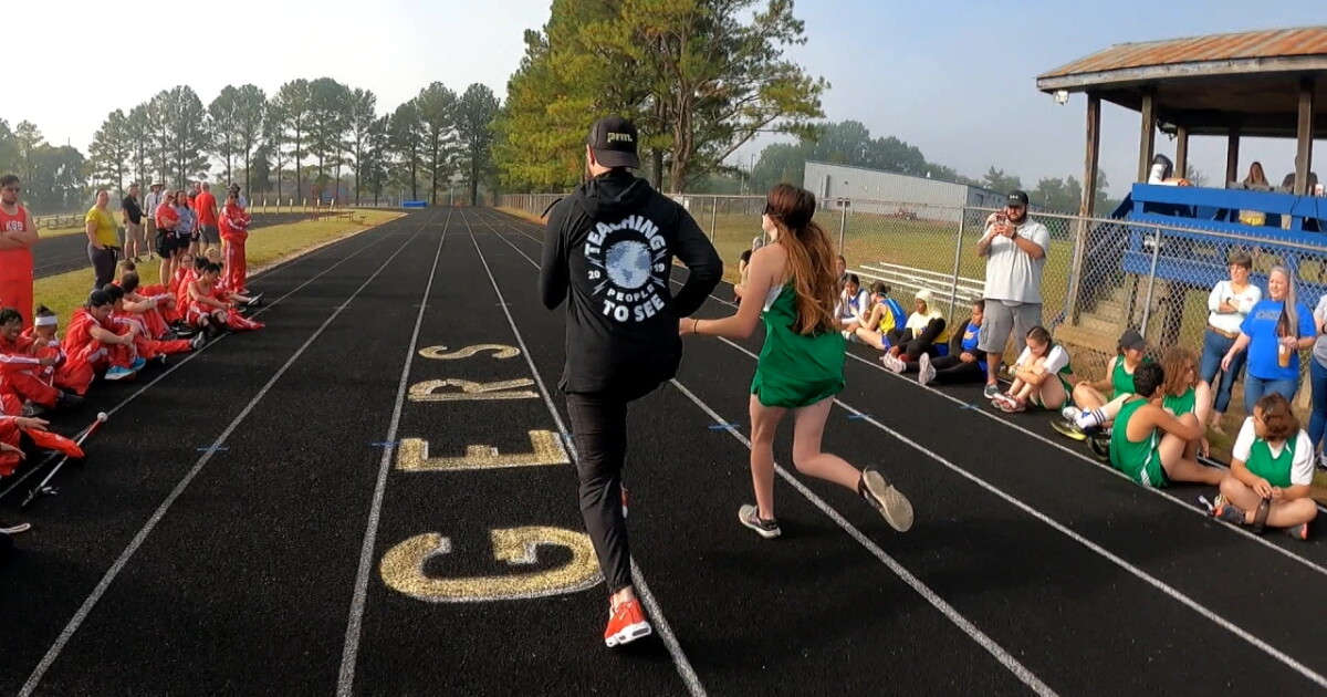 'Sight School' teaches sprinting to blind athletes - Vimarsana News