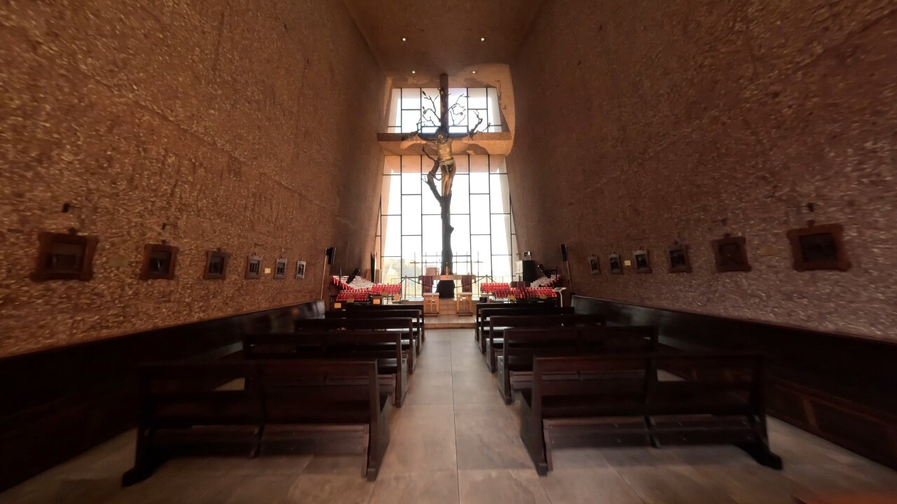 Chapel of the Holy Cross.jpeg