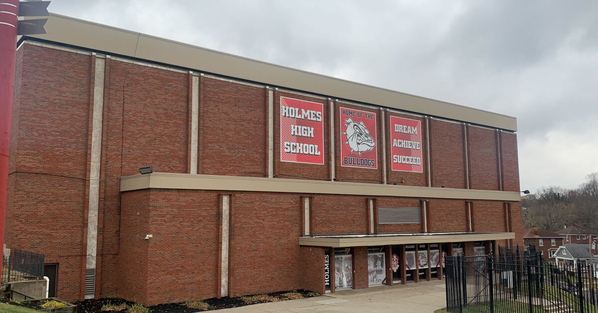 Holmes High School ventilation project costs climb to $7 million - Vimarsana News