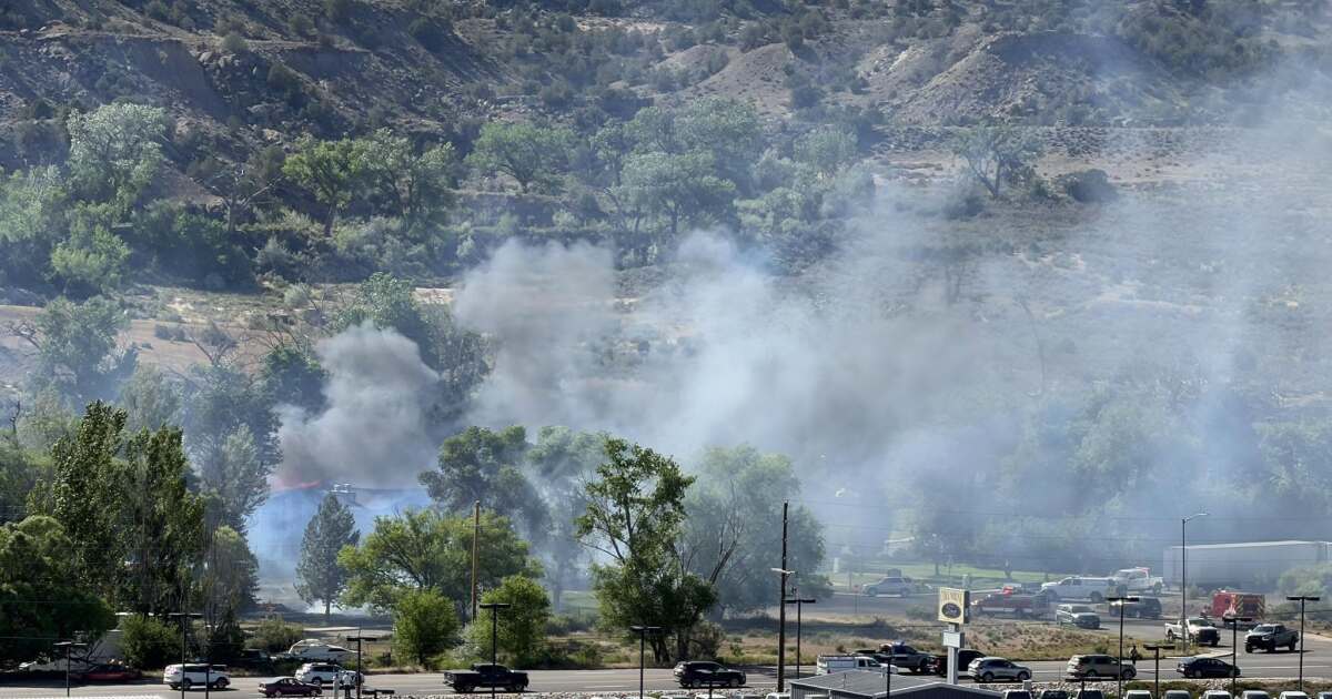 Wildfire burning in Rifle prompts evacuations