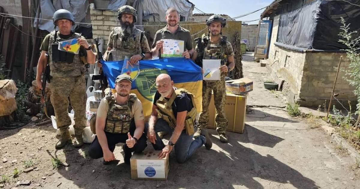 84-year-old Wisconsin man volunteers in Ukraine to help soldiers