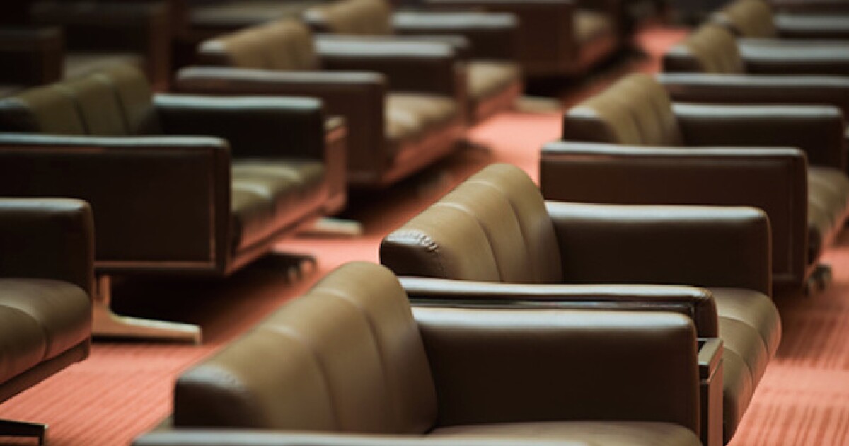 How to avoid a 6month furniture delay