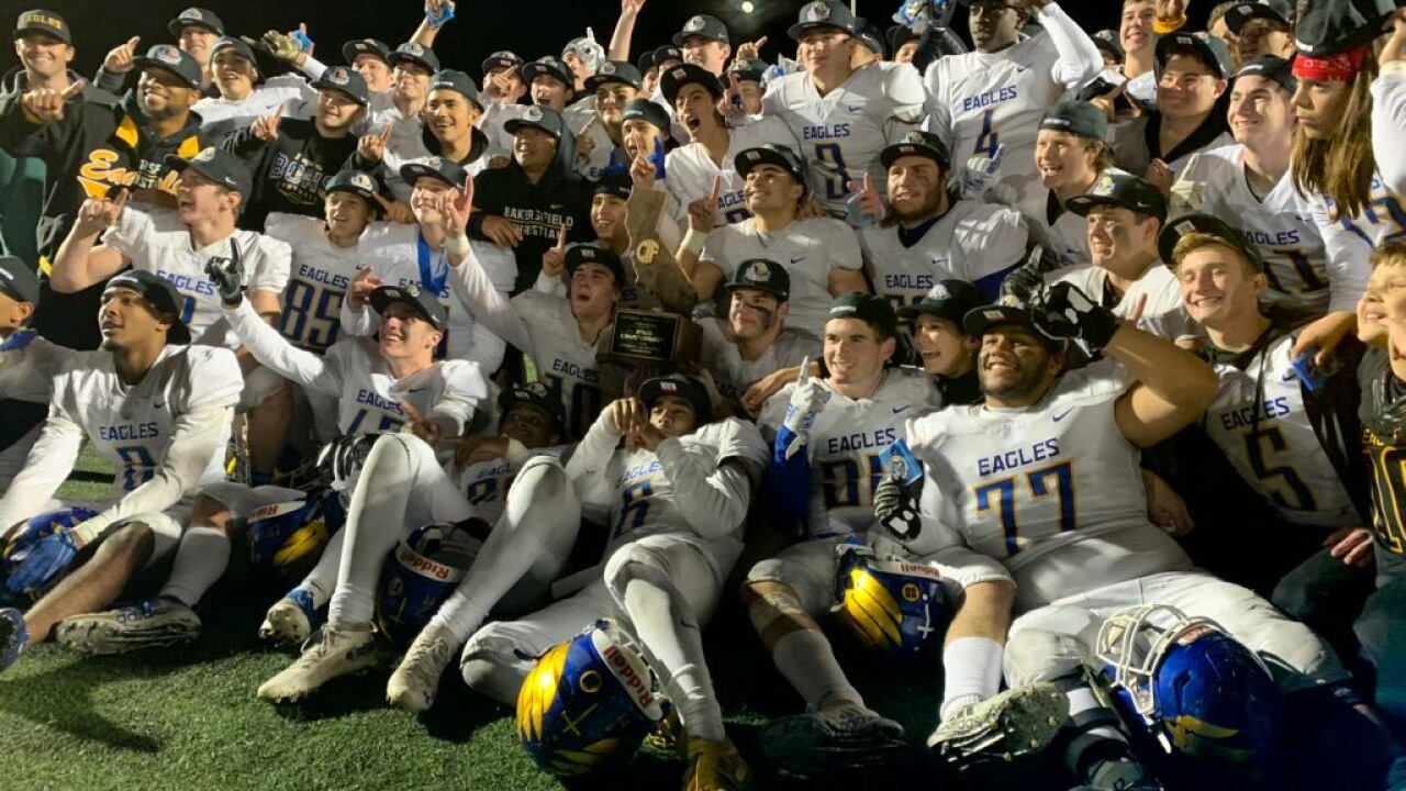 Bakersfield Christian wins first state football championship, defeating