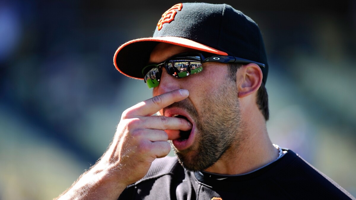 bruce bochy chewing tobacco ban? Idea isn't out of left field San Francisco close to banning