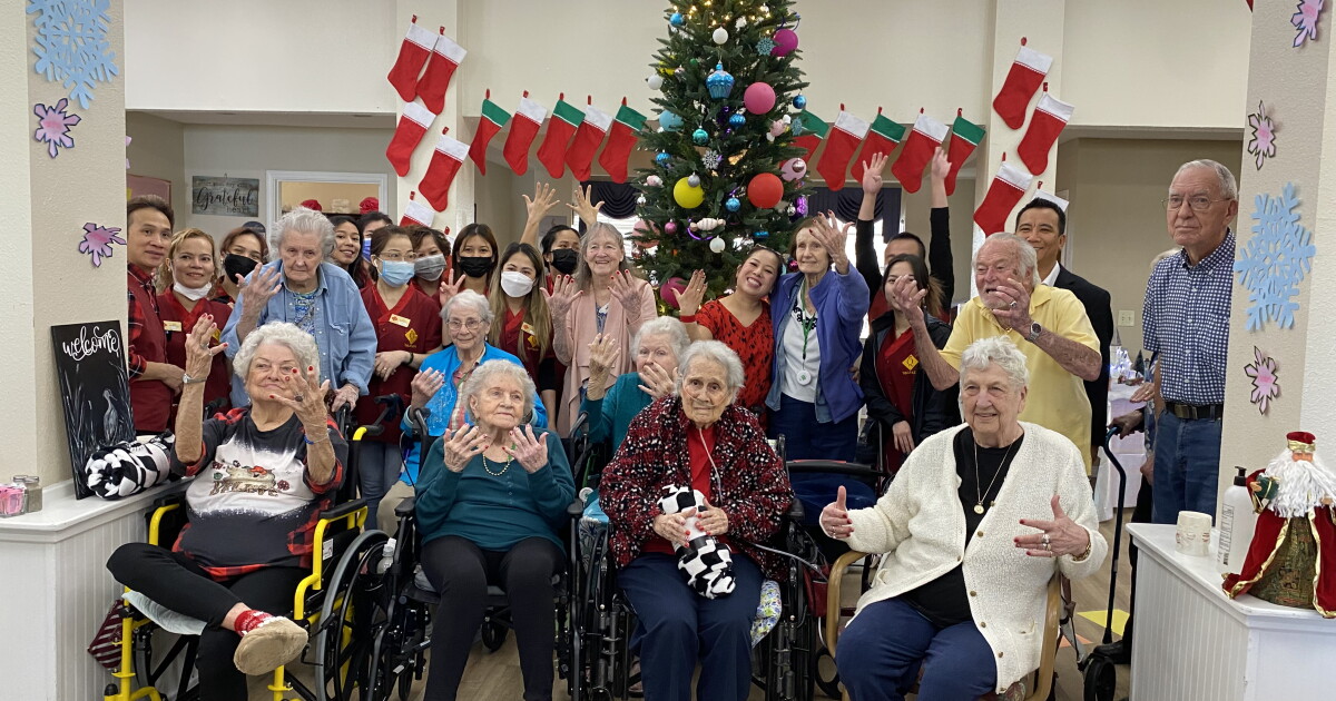 Q Nails surprises residents of The Pavillion assisted li - Vimarsana News