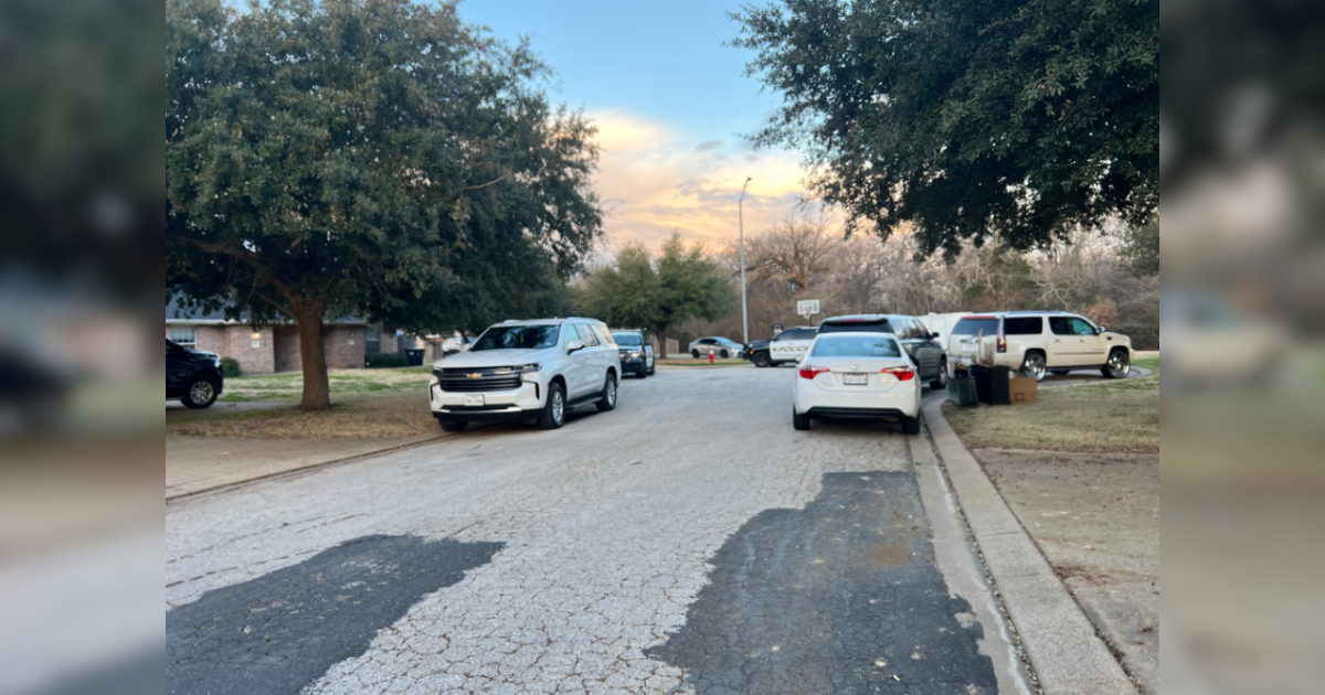 Police find juvenile girl during search warrant, suspect couple still on the run - Vimarsana News