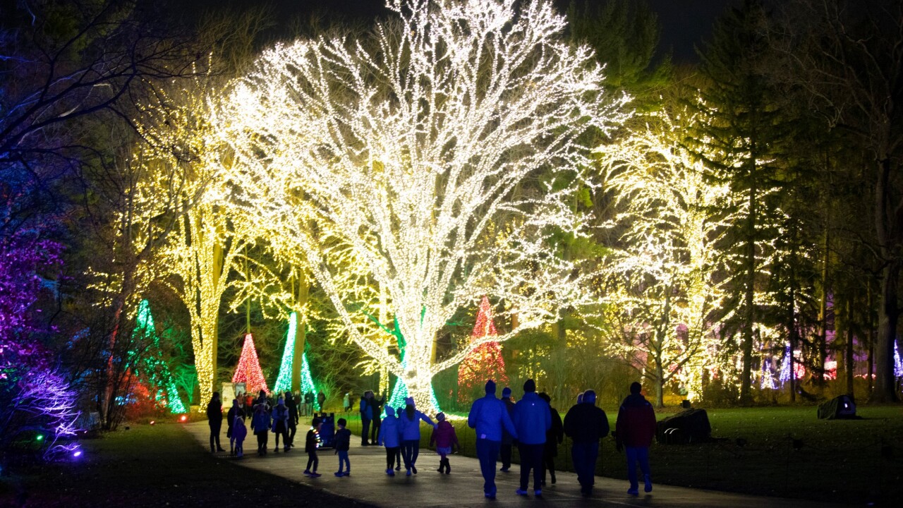 2024 Holiday festivities around Indianapolis