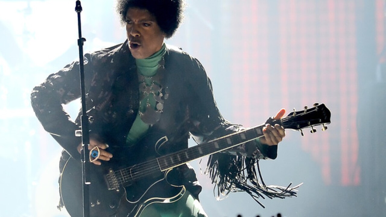 Watch Prince Last Omaha Performance
