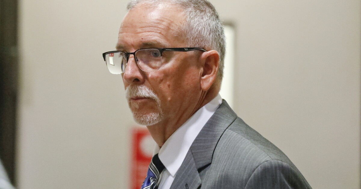 Judge says ex-UCLA gynecologist can be retried - Vimarsana News