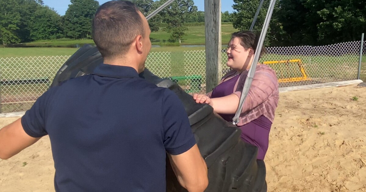 FOREVER HOME: Meet Roxanne! - Vimarsana News