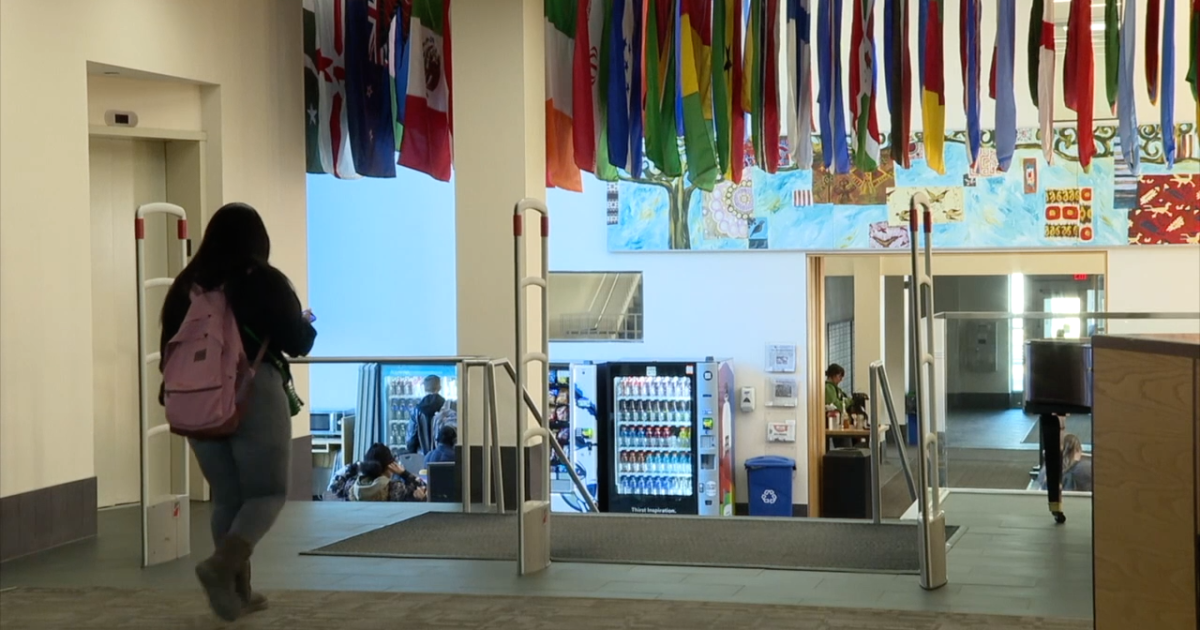 Financial aid fiasco causing headaches for Buffalo students - Vimarsana News