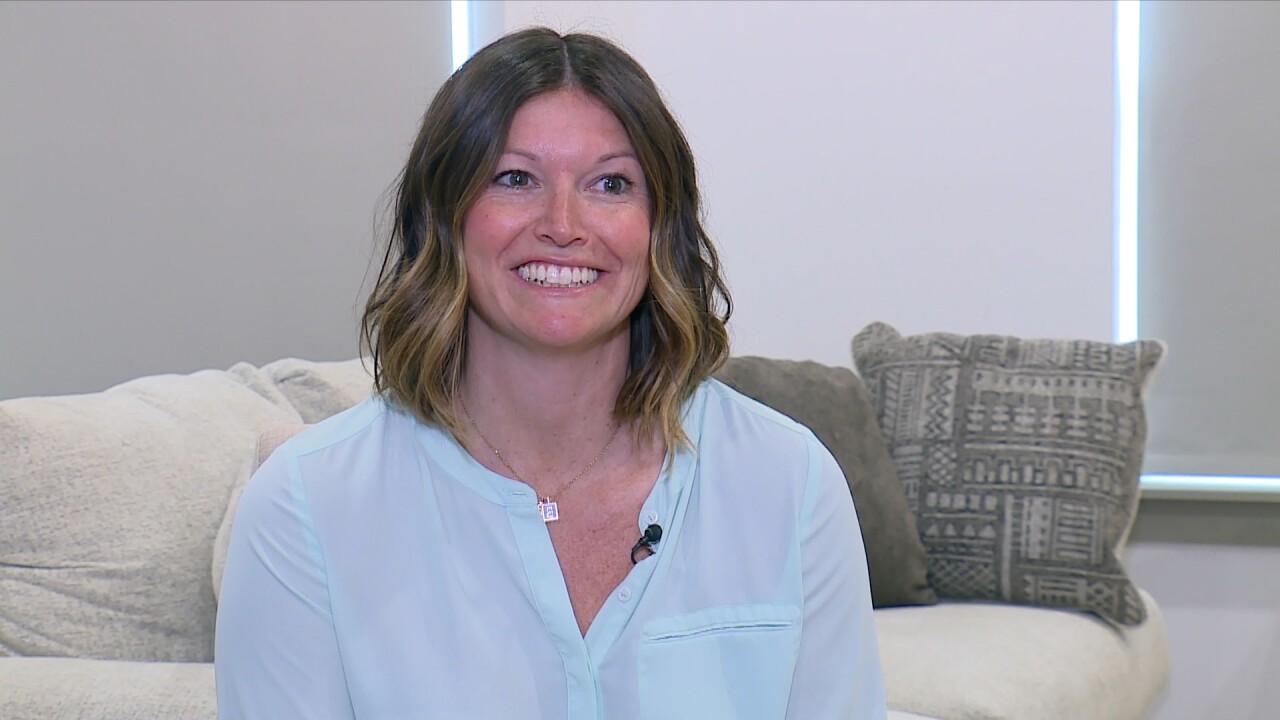 Emily Gretzinger.jpg