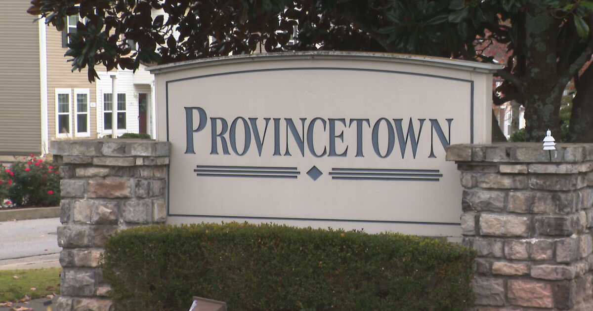 Homeowners face tripled HOA fees after property management company ...