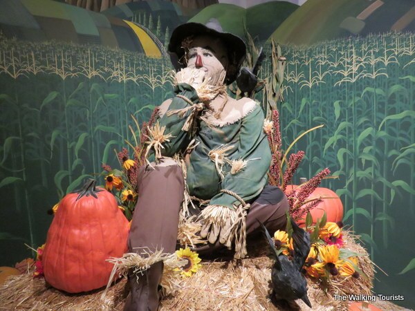 The Scarecrow as The Thinker.jpg