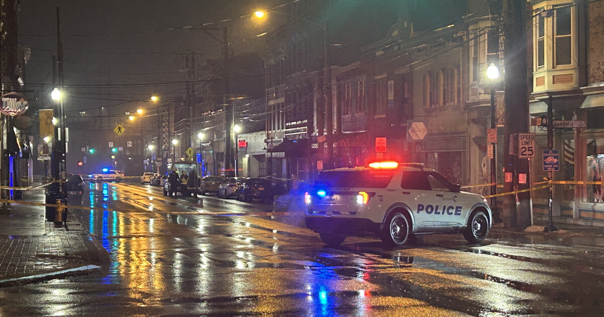 CPD: 2 men killed, 2 others injured in shooting near Northside bar