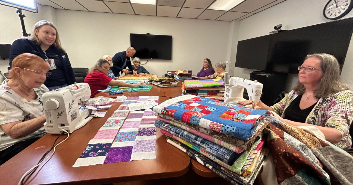 Palm Beach County group donates dozens of quilts to patients - Vimarsana News
