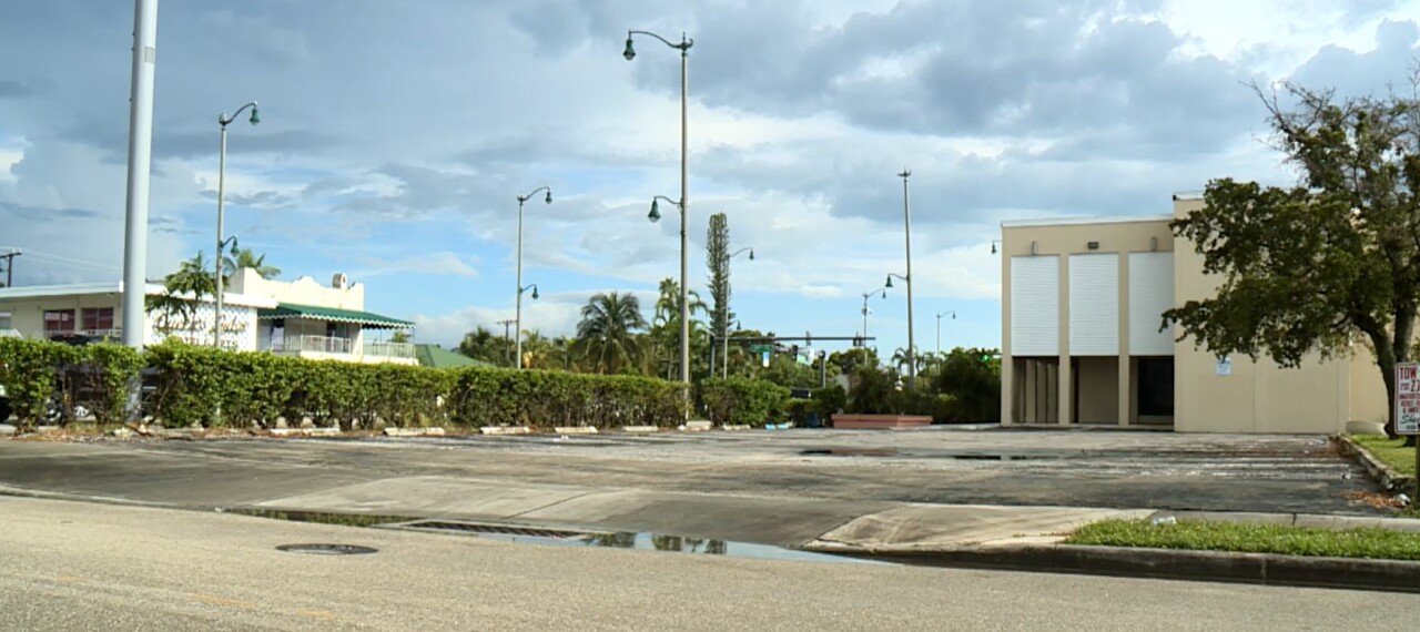 Scene of shooting at 37th Street and Broadway Avenye in West Palm Beach. Sept. 17, 2023.jpg