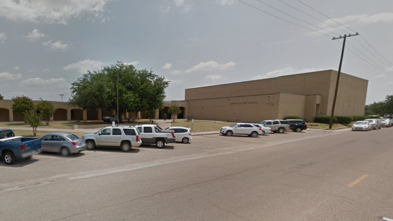 School officials identify student killed in early morning crash