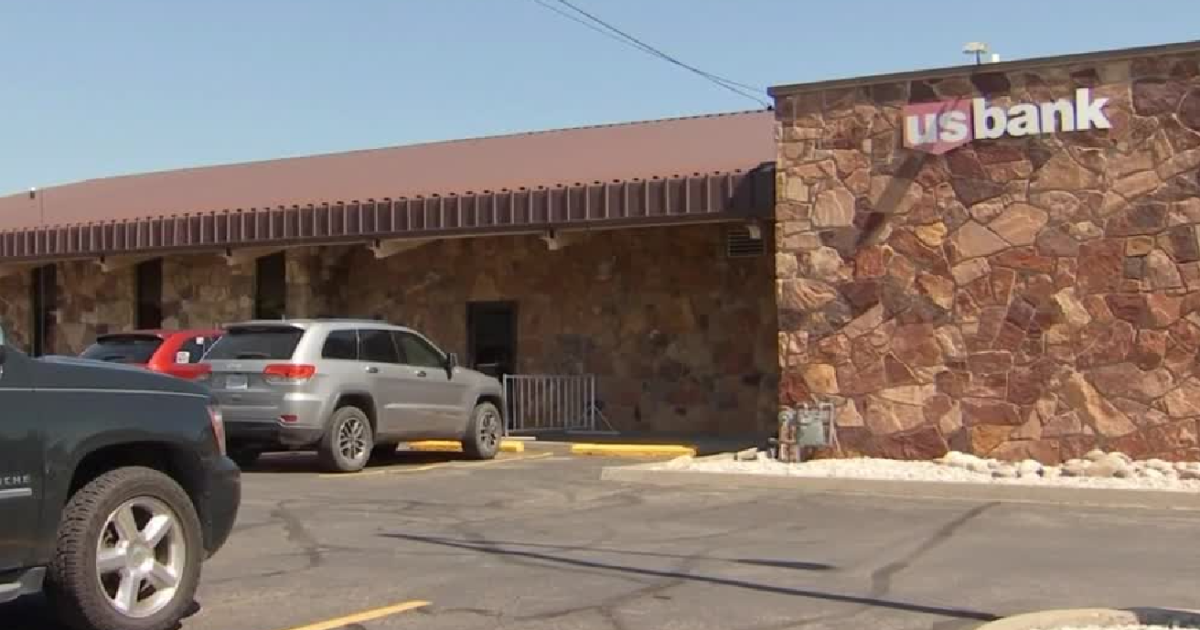 Man charged with robbing two Billings banks - Vimarsana News