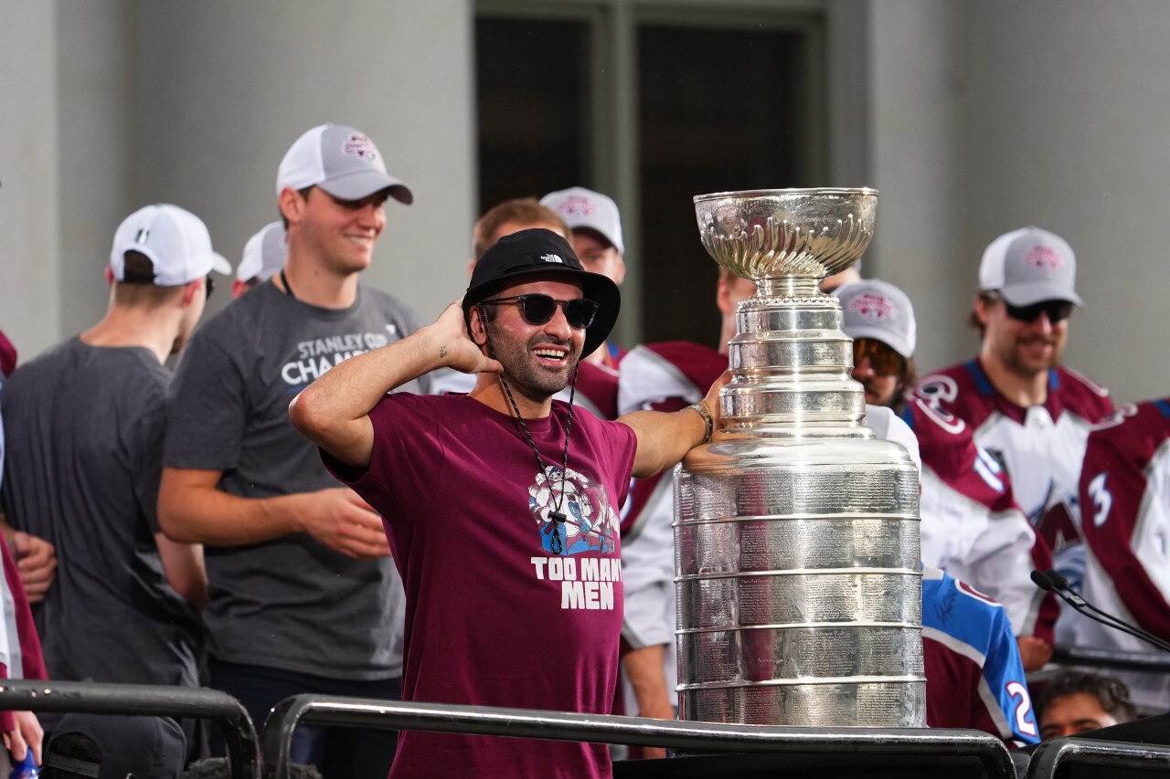 Stanley Cup Avalanche Parade Hockey_17.jpg