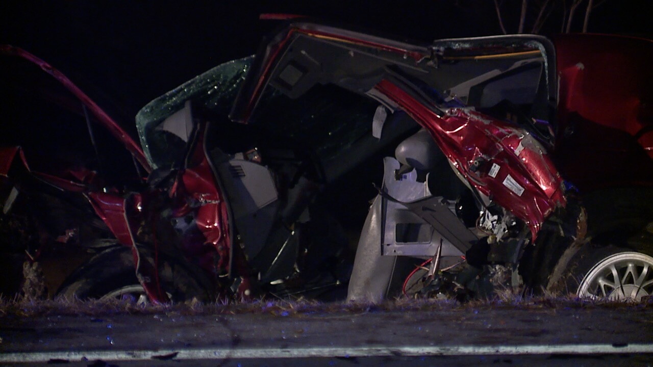 Eastern RD and 94 crash 2.jpg