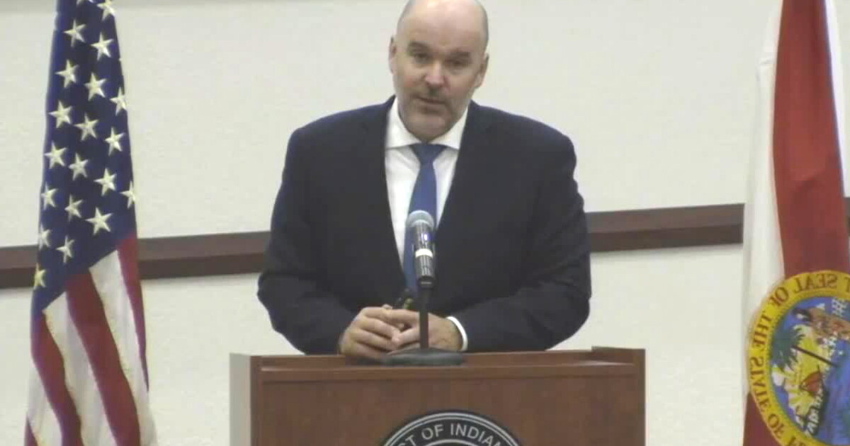 Indian River County schools superintendent to step down June 2027
