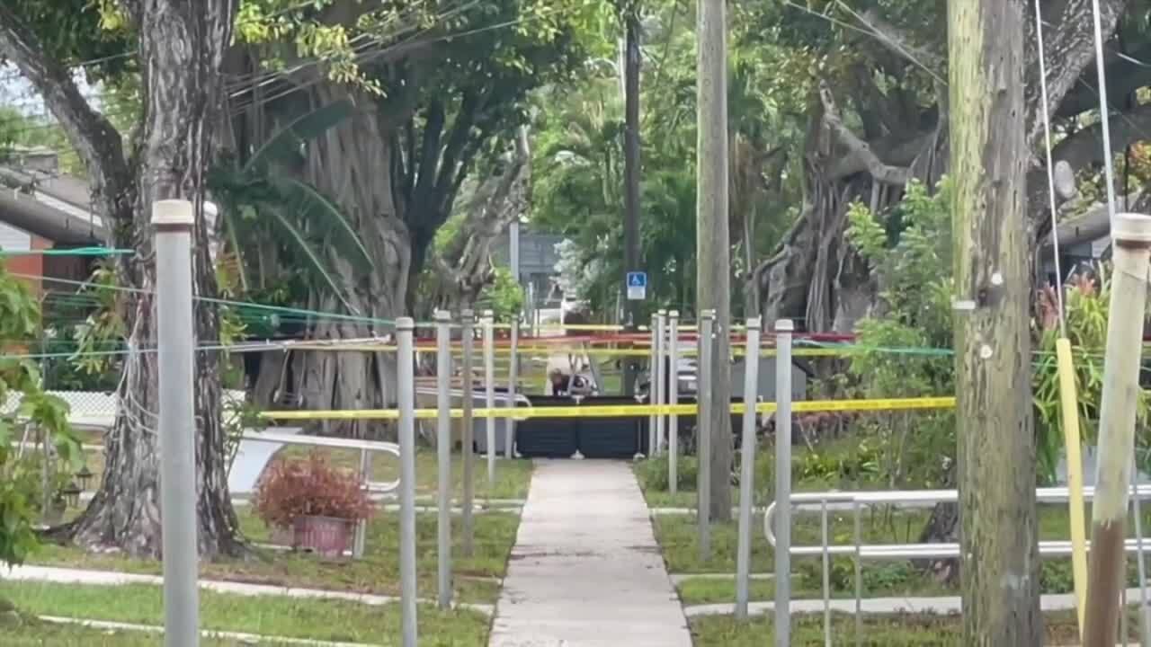body found in dumpster in West Palm Beach, April 3, 2022