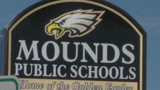 Mounds Public Schools district calendar, school supplies list for 2018-19