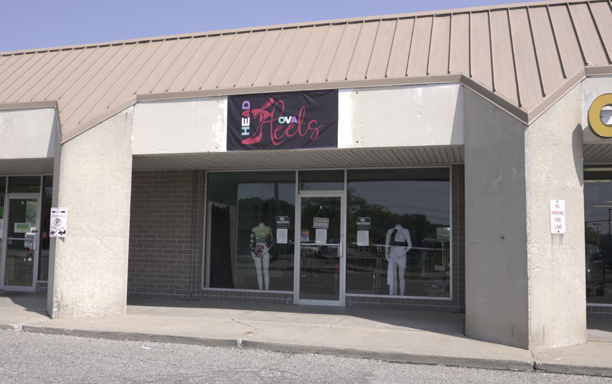 Outside of Head Ova Heel Boutique