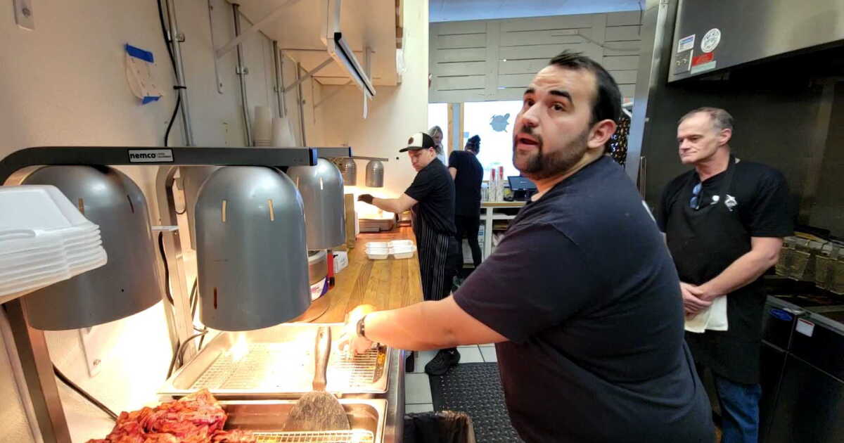 Montana restaurant serves up more than burgers, offers hope and opportunity - Vimarsana News