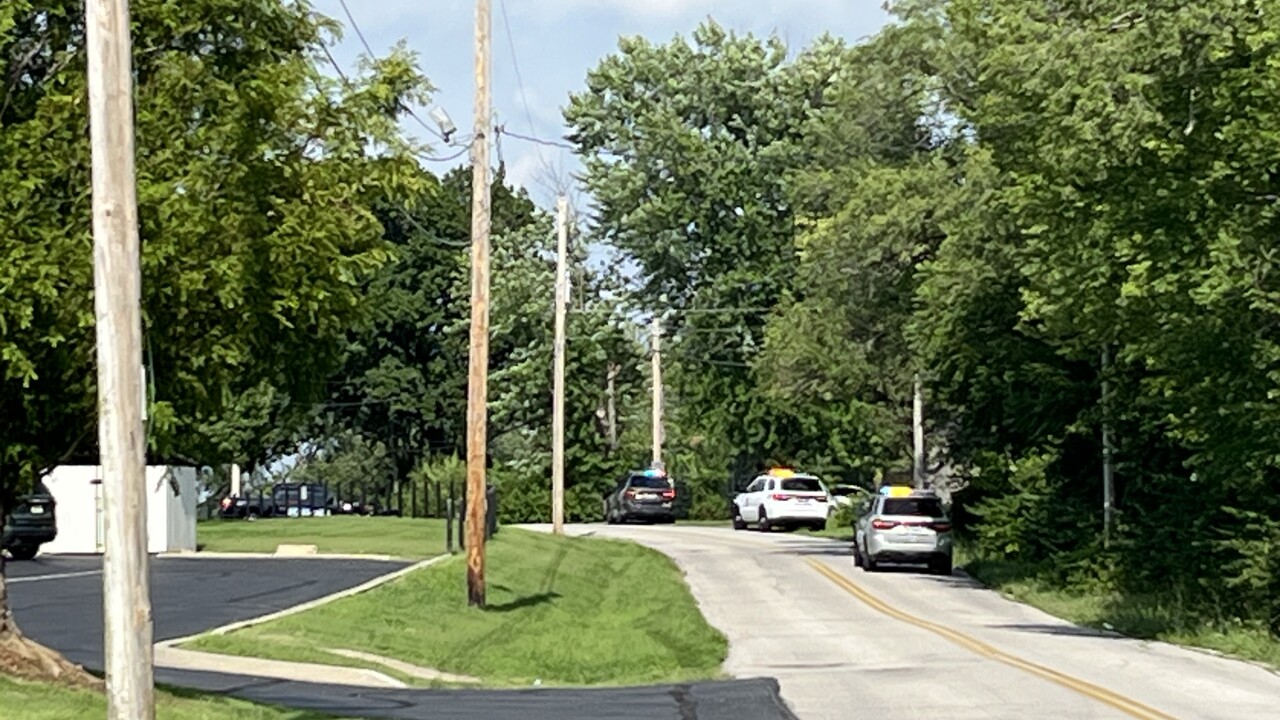 KCKPD: Member of law enforcement shot Saturday afternoon
