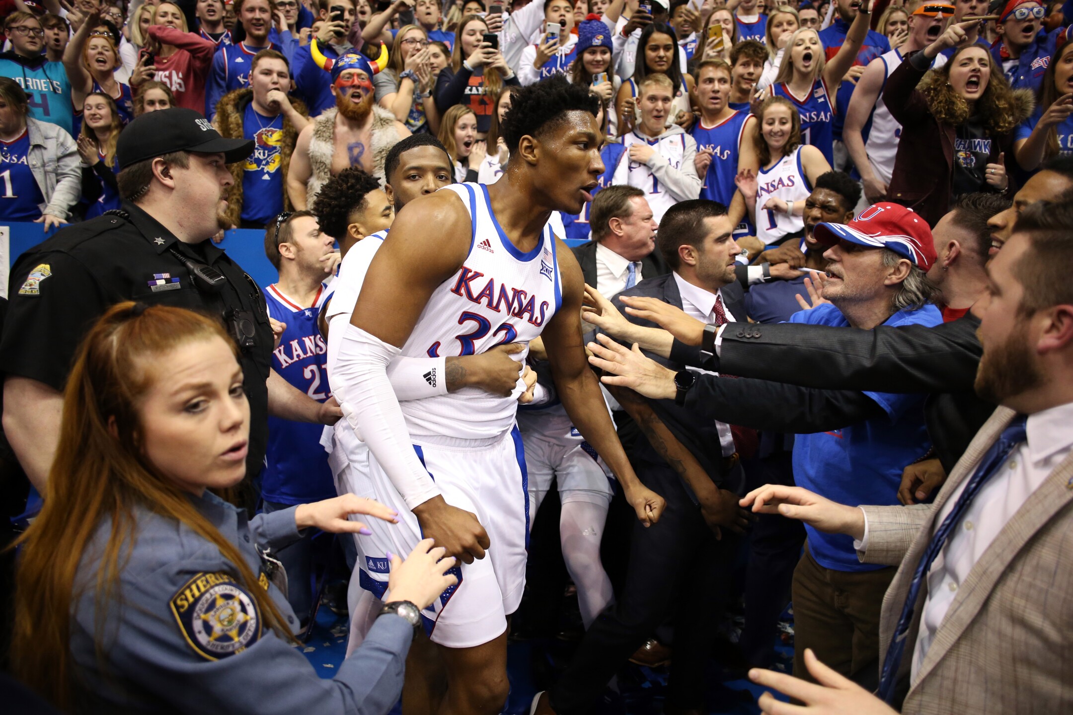 Photos Fight Breaks Out At End Of Ku Vs Kstate Basketball Game