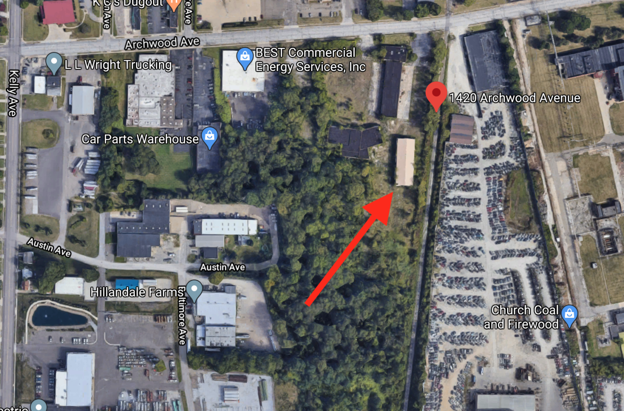 Warehouse fire on 1420 East Archwood in Akron.