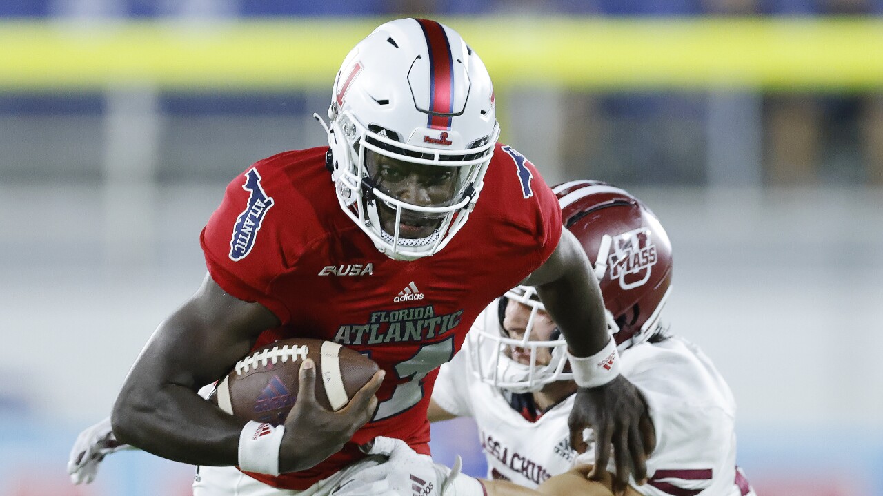 Season tickets now on sale for 2021 FAU home football games