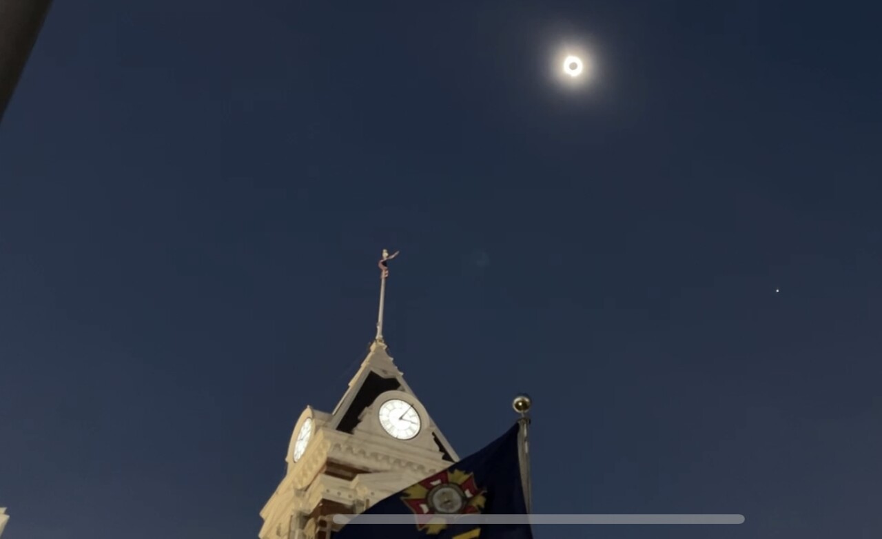 Courthouse totality.jpg
