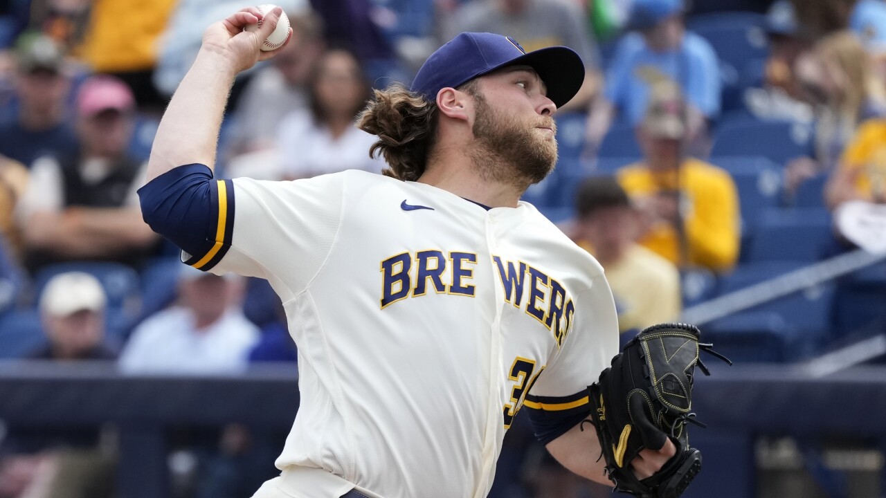 Corbin Burnes traded to Orioles